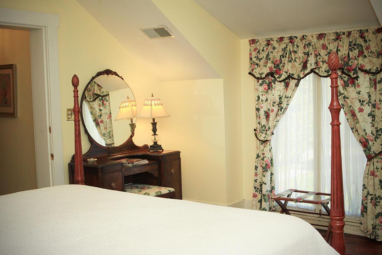 Louisville Bourbon Inn 外观 照片